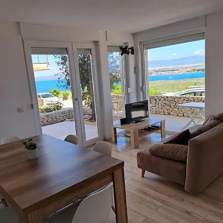 Διαμέρισμα Edilnova Povljana