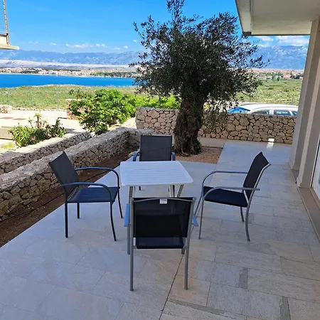 Edilnova Apartman Povljana